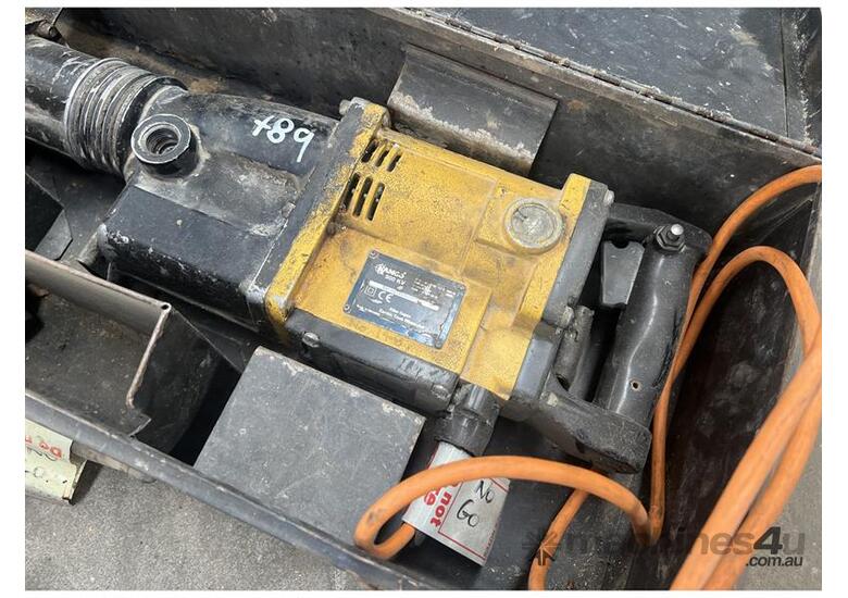 Used KANGO JACK HAMMER IN CASE KANGO JACK HAMMER IN CASE Jack Hammers