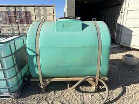 2000 L Spray Tank - picture0' - Click to enlarge