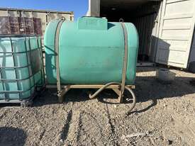 2000 L Spray Tank - picture1' - Click to enlarge