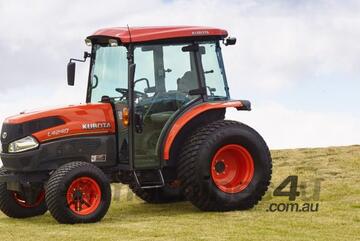 TRACPOWER - KUBOTA Premium L40 Series L4240HDCA Tractor TRACPOWER - KUBOTA Premium L40 Series L4240HDCA Tractor