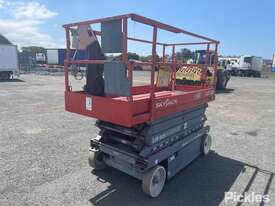 2013 Skyjack SJIII4626 Scissor Lift (Electric) - picture1' - Click to enlarge