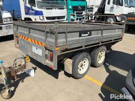 2010 Aussie Trailers Tandem Axle Box Trailer - picture2' - Click to enlarge