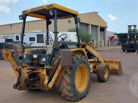 John Deere Backhoe - picture1' - Click to enlarge