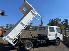 Hino 300 Dual Cab Tipper - picture1' - Click to enlarge