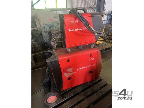 BOC Smootharc Advance MIG 275R Welder