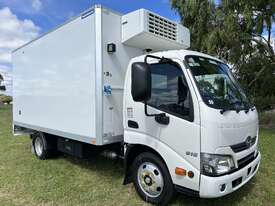Hino 300 Series 616 Medium 4x2 Automatic Refrigerated Pantech Truck. Ex Woolworths. - picture0' - Click to enlarge