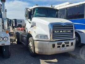 Mack Granite - picture0' - Click to enlarge