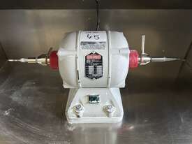 Dual Bench Grinder - picture0' - Click to enlarge