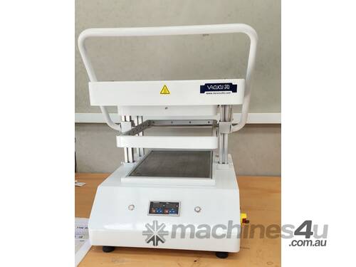 caption Vacucu3D: A3 Desktop Vacuum Forming Machine
