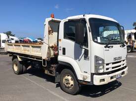 2011 Isuzu FRR500 Tipper Day Cab - picture0' - Click to enlarge