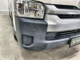 2015 Toyota Hiace SLWB Van (Diesel) (Auto) (Ex Corporate) - picture0' - Click to enlarge