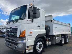 2014 Hino 700 2848 FS Tipper - picture1' - Click to enlarge