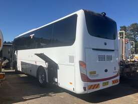 2019 Yutong ZK6938H Bus - picture1' - Click to enlarge
