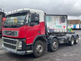 2003 Volvo Fm Hook Lift - picture1' - Click to enlarge