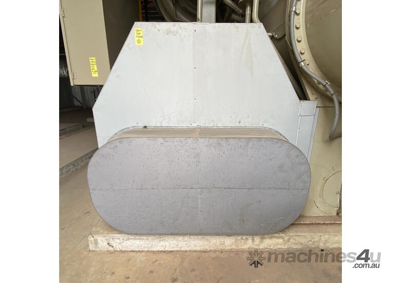 caption TRANE CVHG1067 Water-Cooled CenTraVac Chiller HCFC123 649kW Adaptive Control
