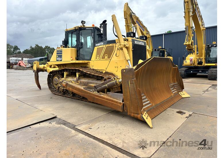 caption 2017 Komatsu D155AX-7 Crawler Tractor