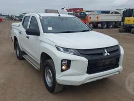 Mitsubishi Triton MR - picture0' - Click to enlarge