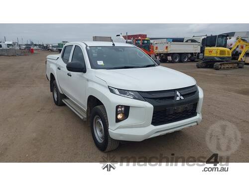 Mitsubishi Triton MR