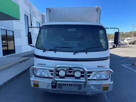 2007 Hino 816 Crew Cab Curtain Side Truck - picture1' - Click to enlarge