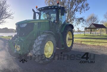 2017 John Deere 6250R Row Crop Tractors