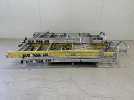 Pallet of 5 x Assorted Ladders - picture0' - Click to enlarge