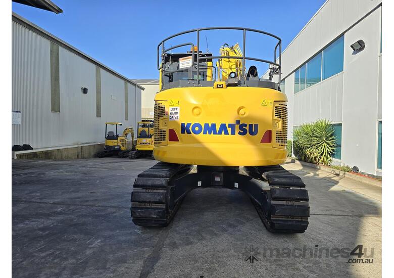 caption 2020 Komatsu PC138US-11