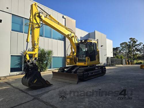 caption 2020 Komatsu PC138US-11