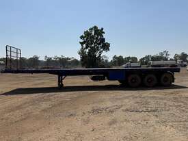 1976 MCGRATH FLAT TOP TRAILER - picture2' - Click to enlarge