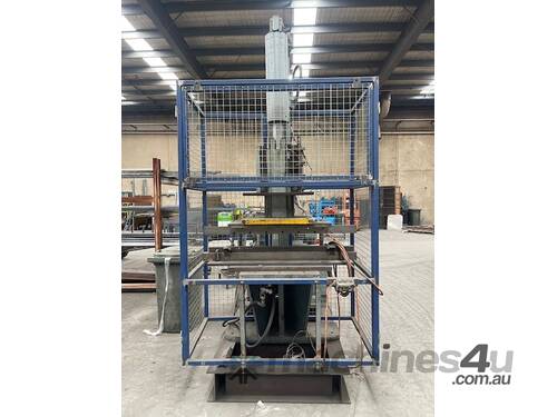 Hydraulic Press (200T)