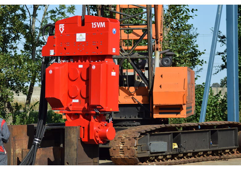 PVE 15VM Vibratory Hammer and Power Pack - Crane Suspended - Variable Moment - Single/Double Clamp - Hire