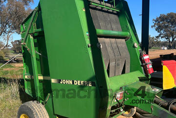 John Deere 435 Round Baler Hay/Forage Equip