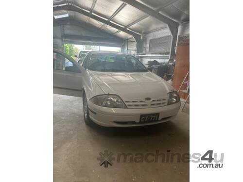 caption 1998 Ford Falcon Forte