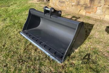 Barrett Excavator Mud Buckets