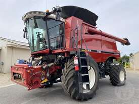 Case IH 7150 Axial Flow Legacy Model - picture1' - Click to enlarge