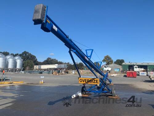 Brandt 852SC Auger with Mover Kit