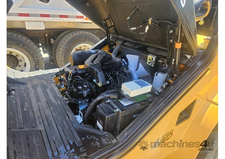 EX DEMO 3.5 TONNE ROUGH TERRAIN FORKLIFT (1 ONLY)