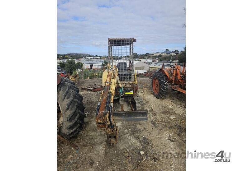 caption Yanmar Vio20-3 Mini Excavator