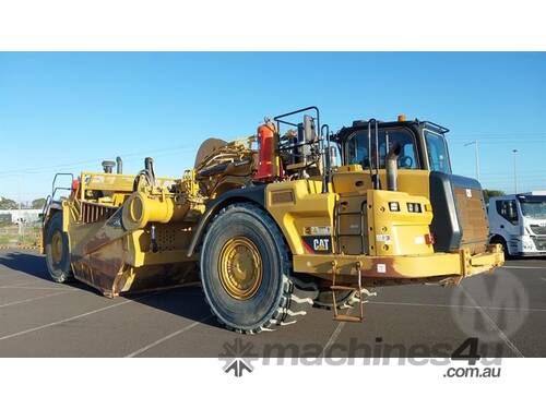 caption Caterpillar 637K