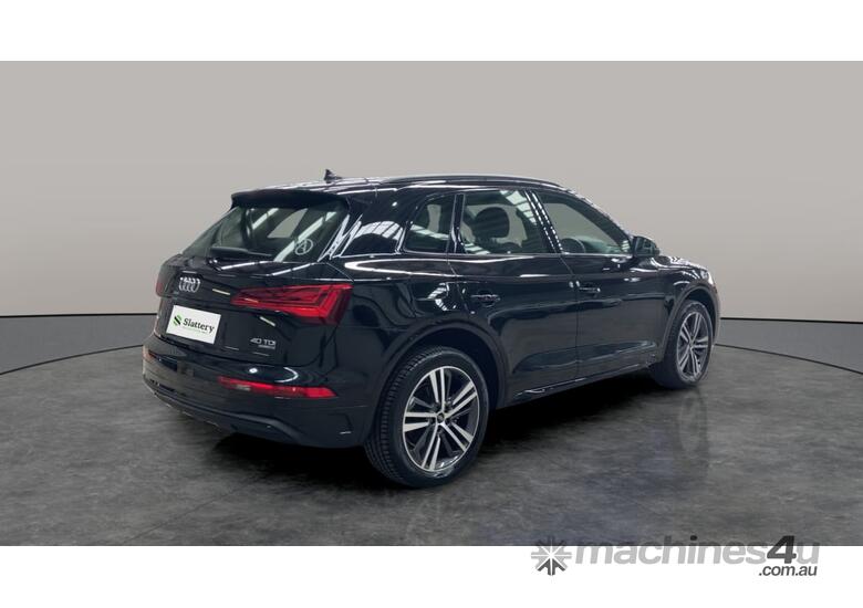 caption 2023 Audi Q5 40 Quattro Wagon TDI T/Diesel (MHEV) (Auto)