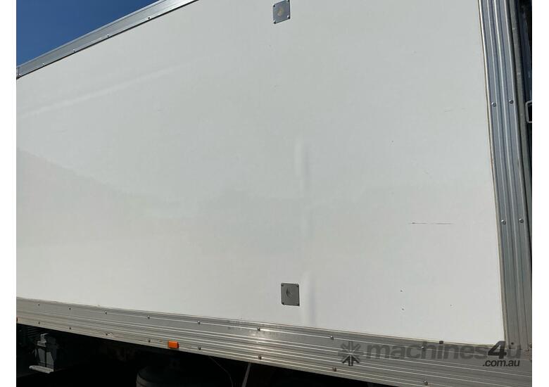 2021 Mitsubishi Fuso Canter 515 Refrigerated Pantech