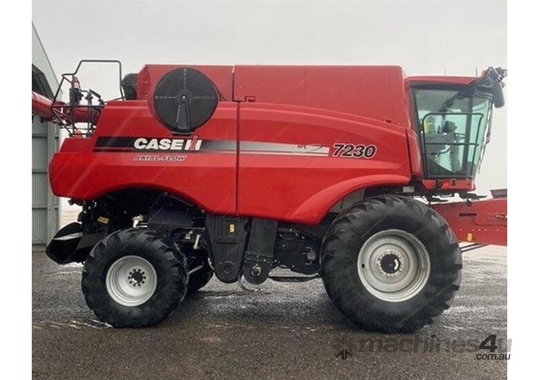 2014 Case IH 7230 Combine 