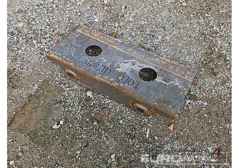 caption Unused Captok Dingo Mounting Plate to suit Mini Skidsteer Loader