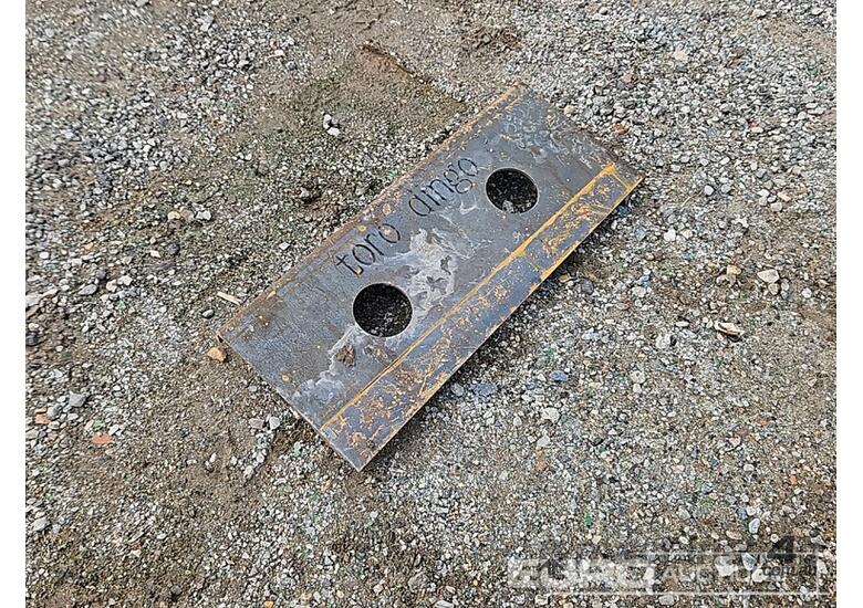 caption Unused Captok Dingo Mounting Plate to suit Mini Skidsteer Loader