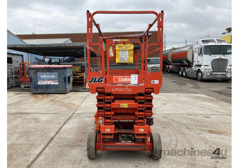 caption 2009 JLG 3246ES Scissor Lift (Electric)