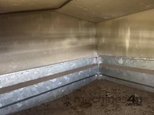 2003 Marlin Trailers Tipping Single Axle Trailer (Ex-Council)