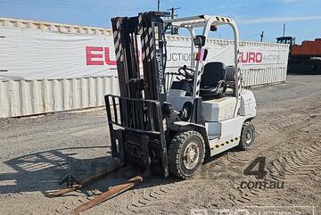 2014 Nissan Powerlift CPQD25IV-RW22