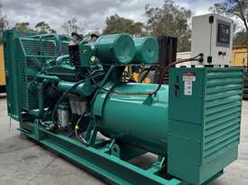 Cummins600kva VTA28G3 Generator - picture2' - Click to enlarge