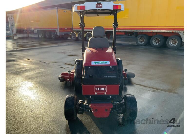 caption 2018 Toro Groundmaster 3280-D Ride On Mower