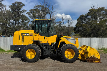 Komatsu WA100-8 Loader/Tool Carrier Loader