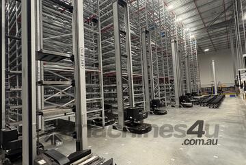 Geek+ High-Speed Automated Racking & Retrieval System RS11-DX + P40 Robots